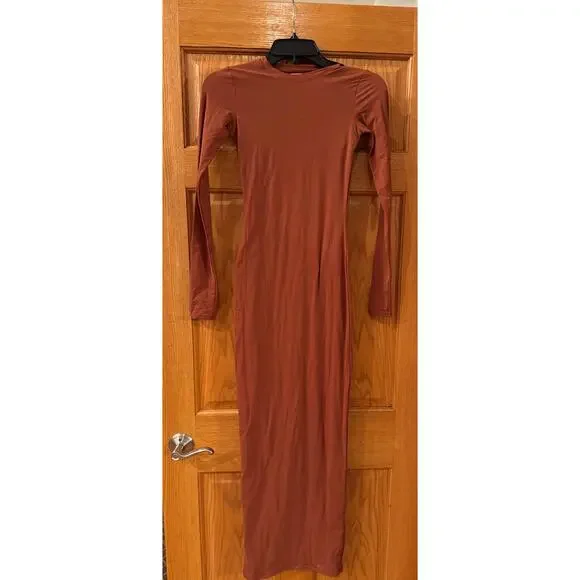 SKIMS Fits Everybody Crew Neck Long Sleeve Dress - Bronze size XS (New)